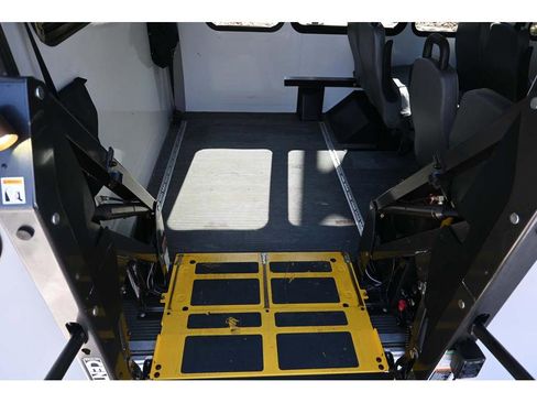 Used 2012 Ford E-350 and Econoline 350 Super Duty w/ Shuttle Bus Prep Pkg image 21