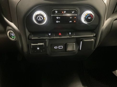 Used 2024 GMC Sierra 3500 Pro w/ Convenience Package AWD/4WD image 19