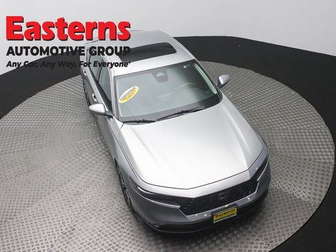 Used 2024 Honda Accord EX image 3