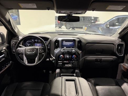 Used 2021 GMC Sierra 1500 SLT RWD image 18