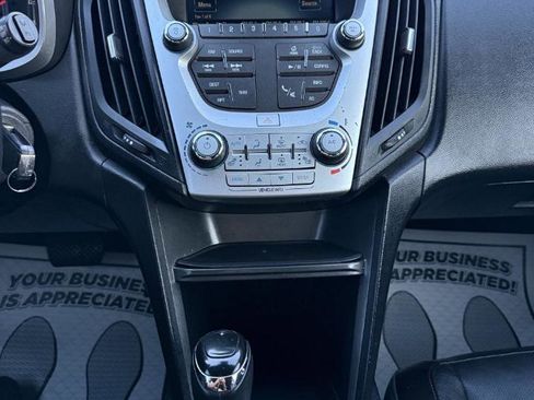Used 2017 Chevrolet Equinox LT FWD image 15