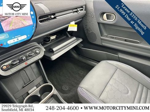 Certified 2025 MINI Cooper S image 34