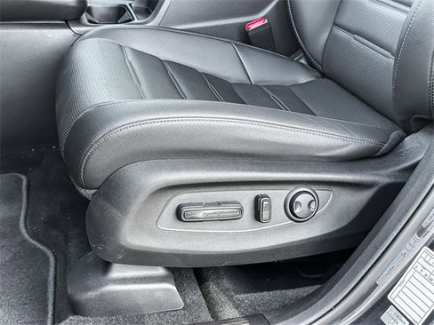 Used 2025 Honda CR-V EX-L image 13