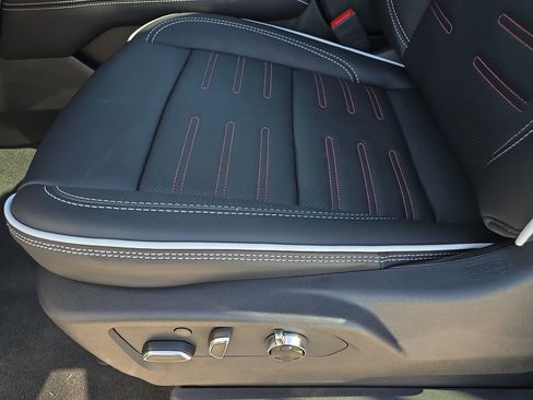 New 2026 GMC Yukon XL AT4 Ultimate w/ LPO, Floor Liner Package AWD/4WD image 29
