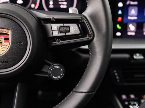 Certified 2026 Porsche 911 Carrera RWD image 16