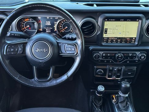 Used 2022 Jeep Wrangler Unlimited Willys image 14