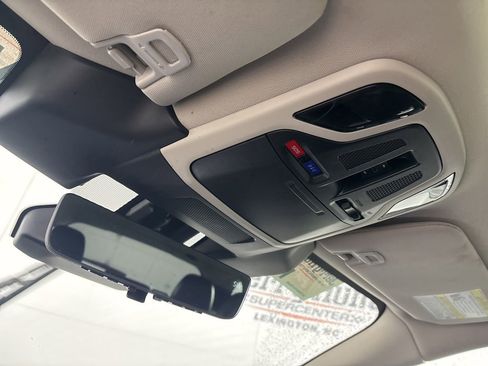 Used 2023 Subaru Outback Touring XT image 21