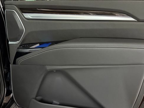 New 2026 Cadillac Escalade ESV Luxury image 49