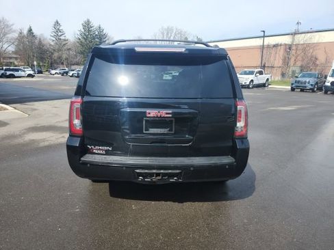 Used 2017 GMC Yukon SLT w/ Open Road Package image 6