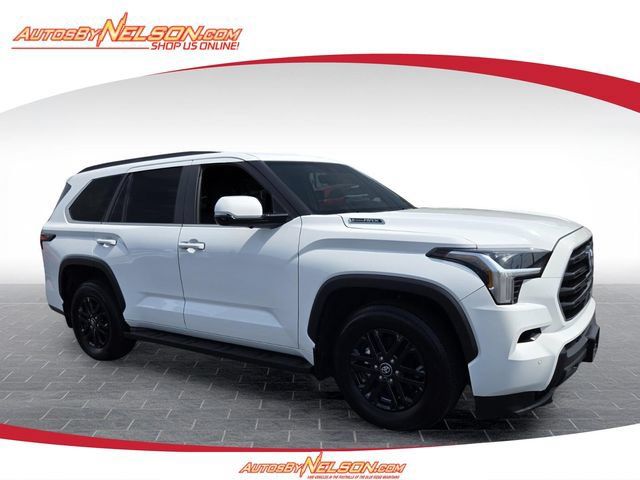 Used 2025 Toyota Sequoia SR5 AWD/4WD image 1