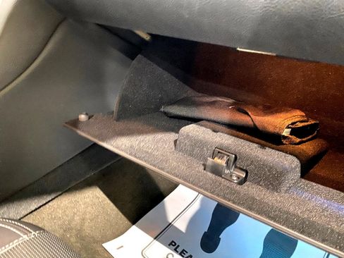 Used 2014 Ford Taurus Limited image 22