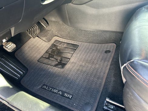 Used 2019 Nissan Altima 2.5 SR image 11