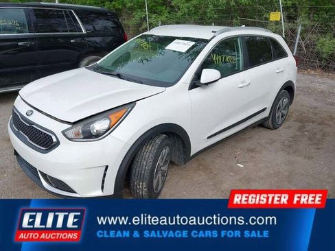 Used 2017 Kia Niro LX FWD image 4