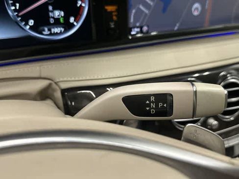 Used 2015 Mercedes-Benz S 550 Sedan image 25