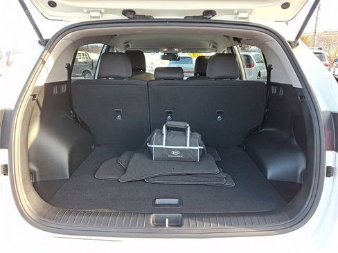 Certified 2022 Kia Sportage LX image 28