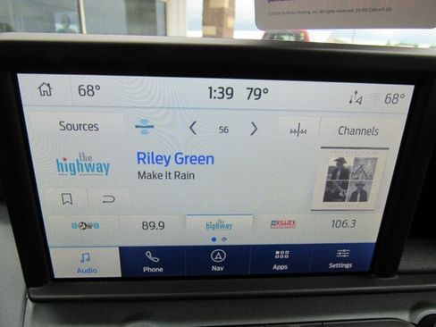 Used 2023 Ford Maverick Lariat w/ Lariat Luxury Package AWD/4WD image 16
