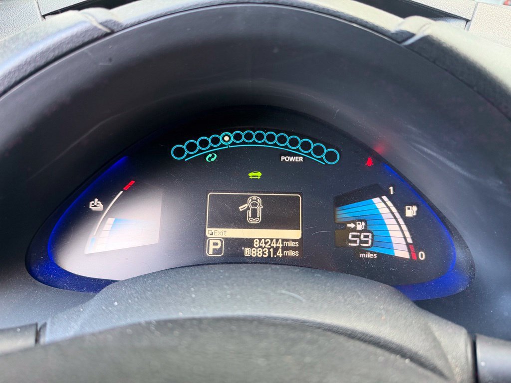 Used 2013 Nissan Leaf SL FWD image 15