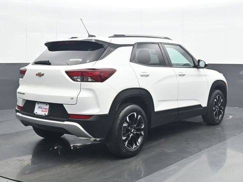 Used 2023 Chevrolet TrailBlazer LT FWD image 6