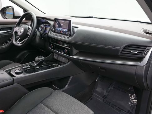 Used 2023 Nissan Rogue SV AWD/4WD image 22