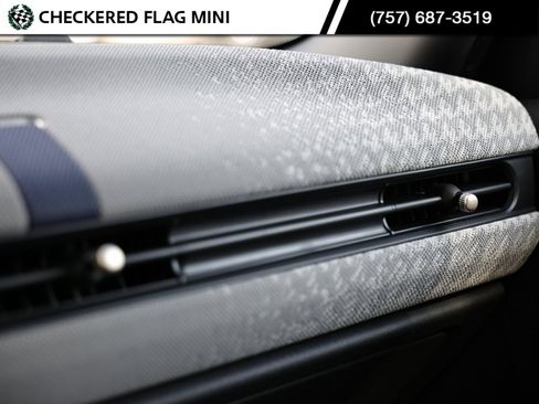 New 2025 MINI Cooper S image 39