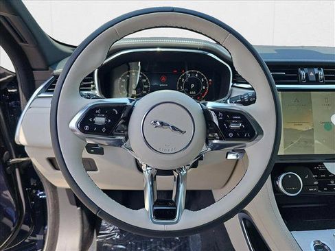 New 2026 Jaguar F-PACE R-Dynamic S AWD/4WD image 18