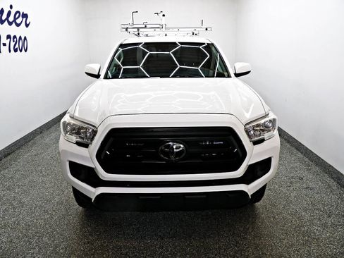 Used 2020 Toyota Tacoma SR image 2
