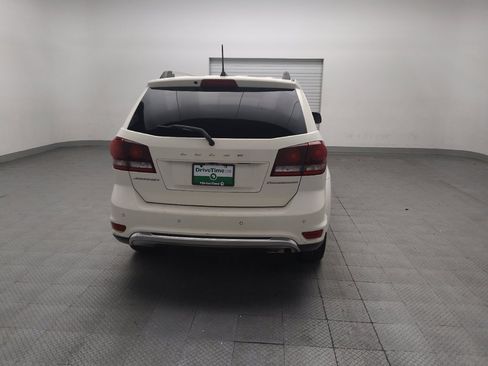 Used 2020 Dodge Journey Crossroad FWD image 7
