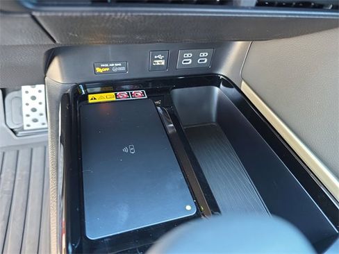 Used 2025 Toyota Camry XSE image 20