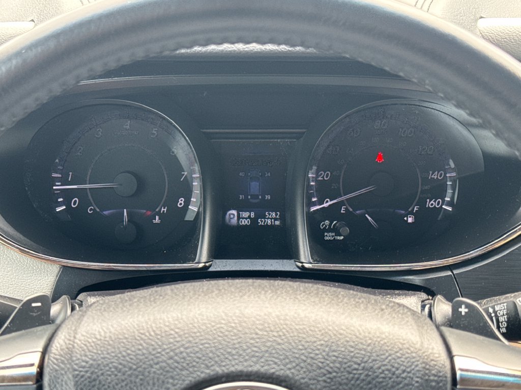 Used 2016 Toyota Avalon XLE Premium FWD image 16