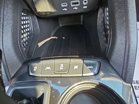 Used 2023 Chevrolet TrailBlazer LT w/ Convenience Package image 15