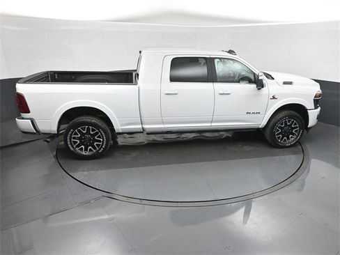 New 2026 RAM 2500 Limited image 28