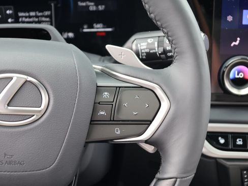 Used 2026 Lexus RX 350 w/ Convenience Package AWD/4WD image 31