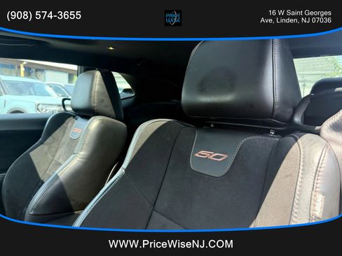 Used 2020 Dodge Challenger R/T Scat Pack image 9