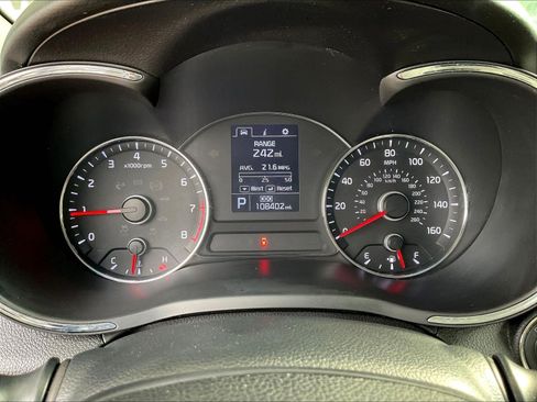 Used 2016 Kia Forte EX w/ EX Premium Package FWD image 12