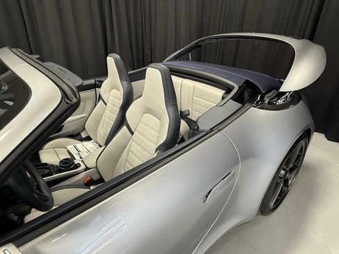 New 2026 Porsche 911 Carrera 4 GTS image 9