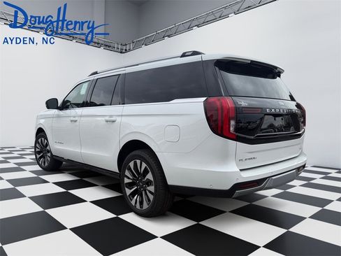 New 2025 Ford Expedition Max Platinum w/ Platinum Ultimate Package image 3
