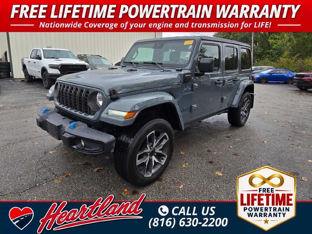 Used 2024 Jeep Wrangler Unlimited w/ Convenience Group AWD/4WD image 1