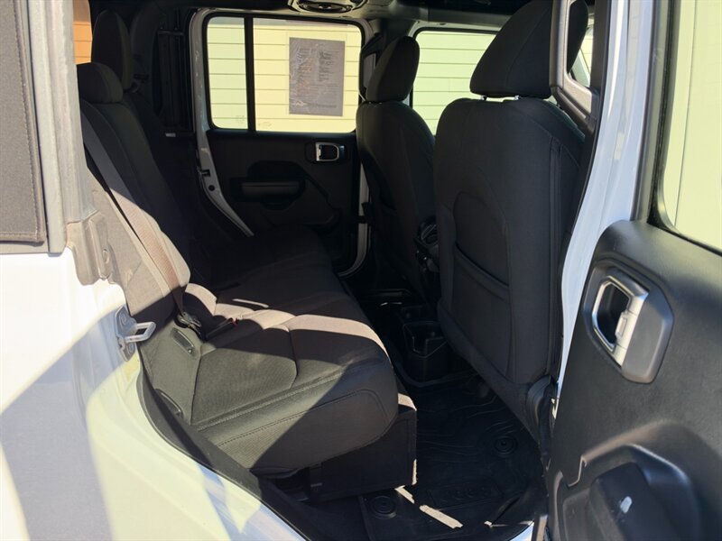 Used 2020 Jeep Gladiator Sport w/ Quick Order Package 24S AWD/4WD image 27