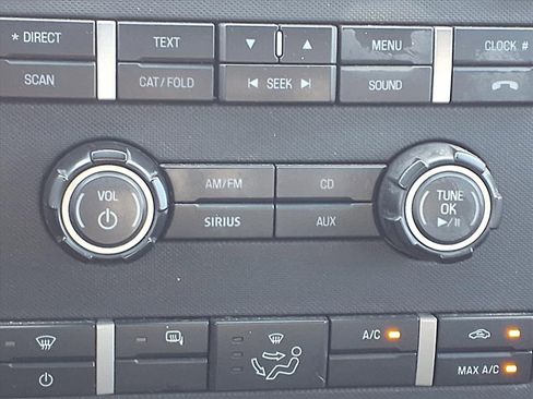 Used 2012 Ford F150 XLT w/ XLT Chrome Pkg image 14