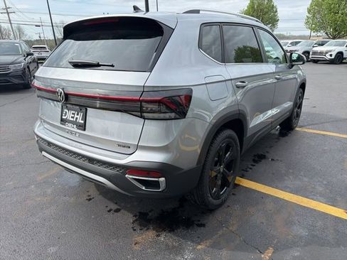 New 2025 Volkswagen Taos SEL AWD/4WD image 8