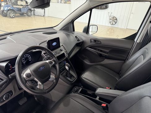 Used 2019 Ford Transit Connect XL image 8