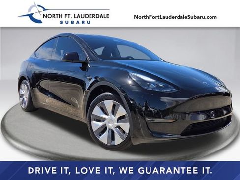 Used 2023 Tesla Model Y 2WD image 1