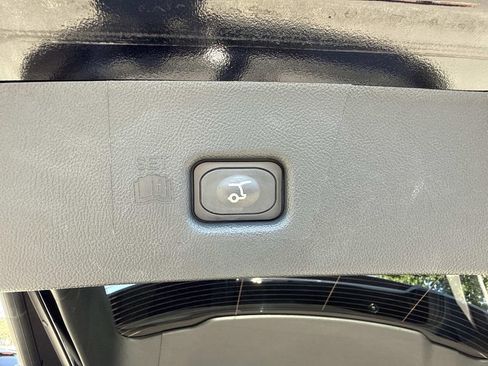 Certified 2023 Lincoln Nautilus Black Label AWD/4WD image 12