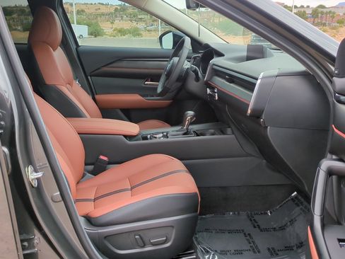 Used 2025 MAZDA CX-50 2.5 Turbo w/ Weather Package image 31