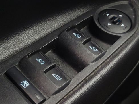 Used 2017 Ford Escape SE w/ SE Cold Weather Package AWD/4WD image 27