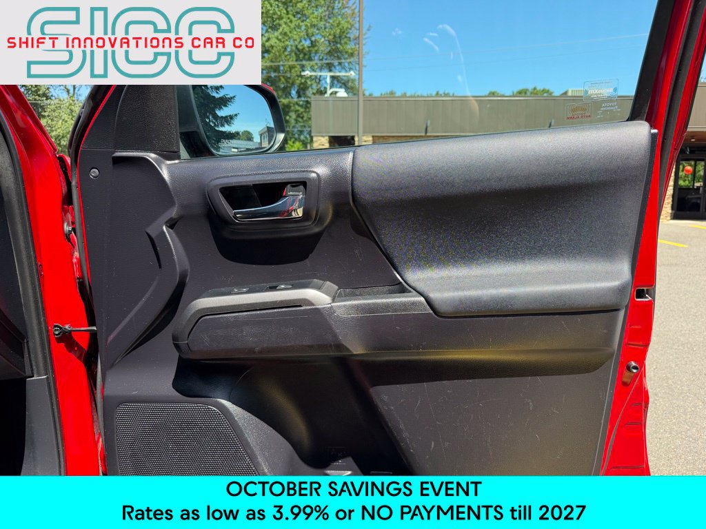 Used 2020 Toyota Tacoma TRD Sport w/ Technology Package AWD/4WD image 15