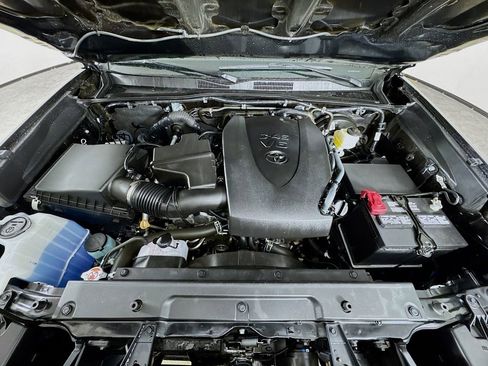 Certified 2023 Toyota Tacoma Limited image 22