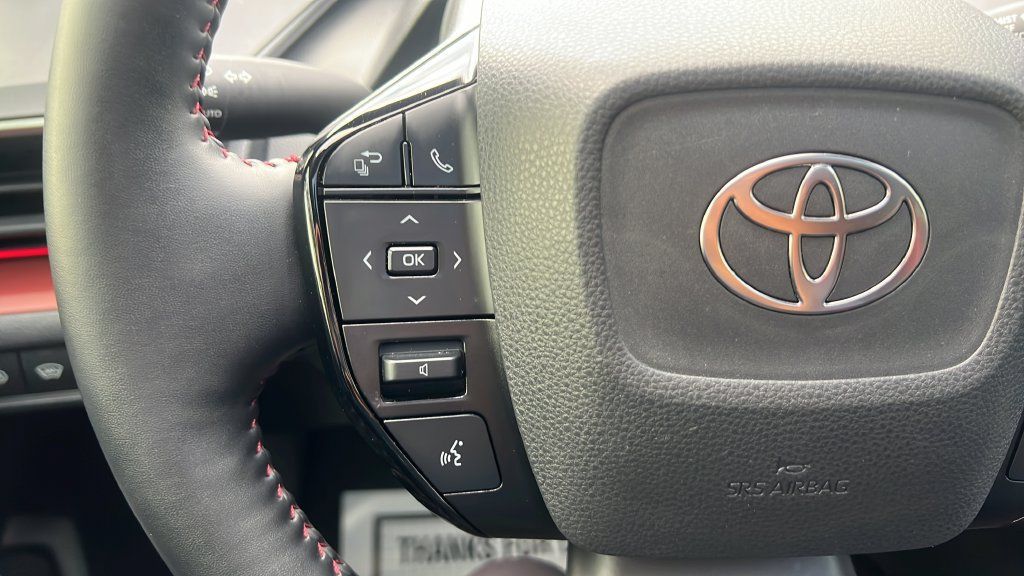 Certified 2024 Toyota Prius Prime FWD image 20