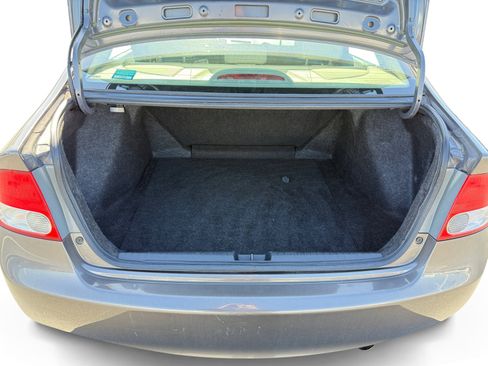 Used 2010 Honda Civic LX image 17