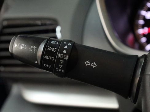 Used 2023 Mitsubishi Eclipse Cross SE image 12